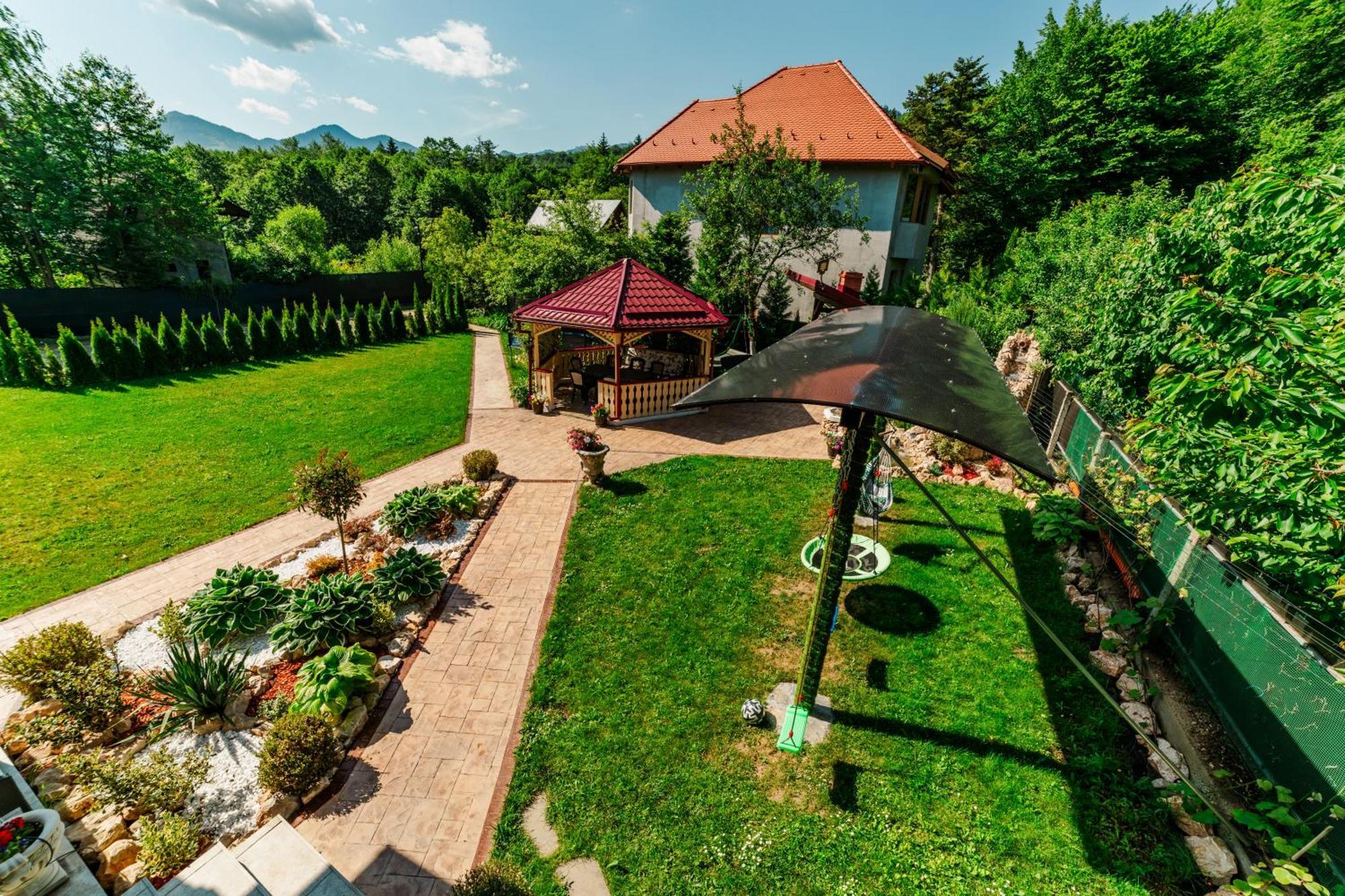 Casa Poiana Soarelui Villa Brasov Exterior photo