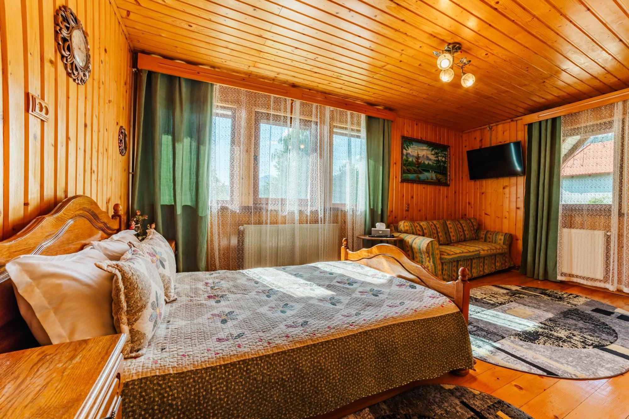 Casa Poiana Soarelui Villa Brasov Exterior photo