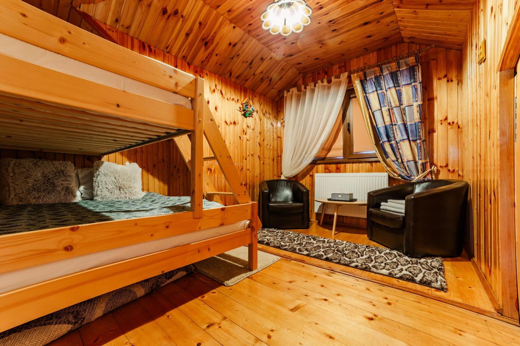 Casa Poiana Soarelui Villa Brasov Exterior photo